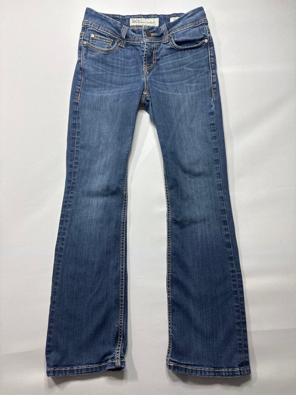 BKE Denim Buckle Women's Dakota Bootcut Blue Jeans - Size 26x29.5 (26x28)